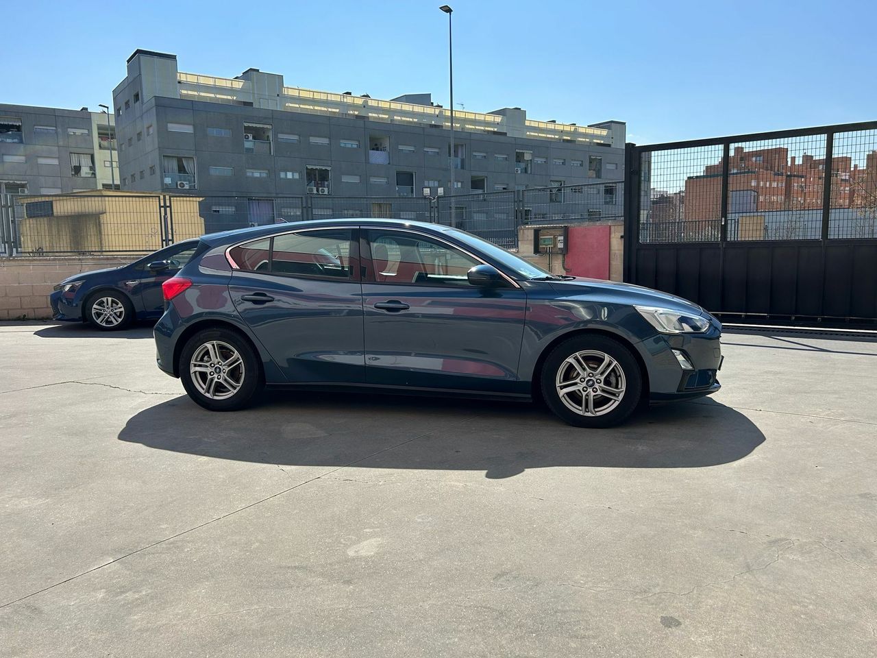 Ford Focus 1.0 Ecoboost 92kW Trend+ - Foto 2
