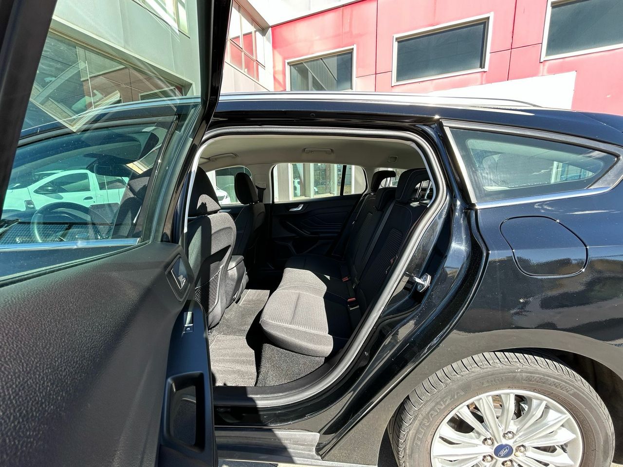 Ford Focus 1.5 Ecoblue 88kW Titanium Sportbr. - Foto 2