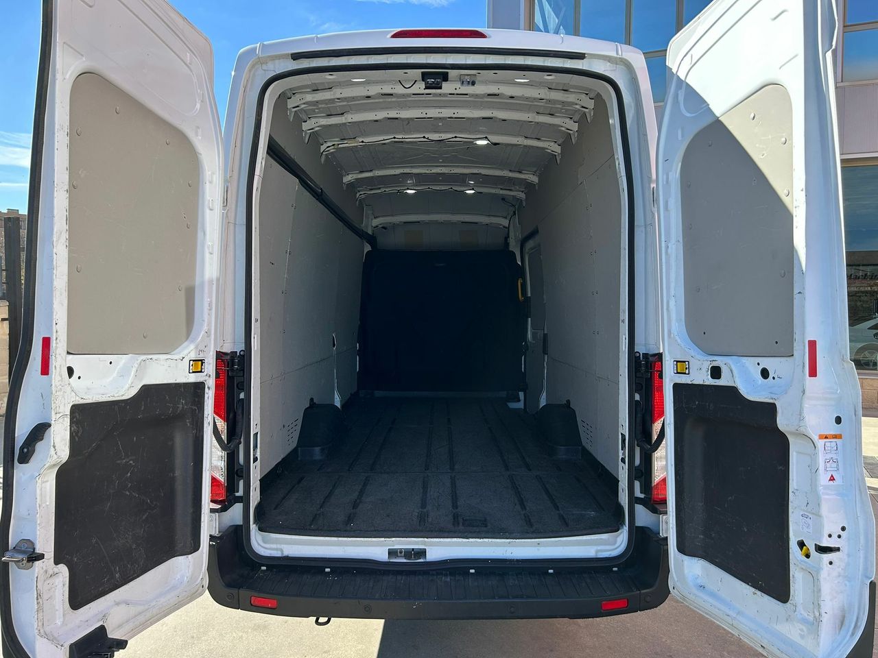 Ford Transit FT 350 L4  - Foto 2