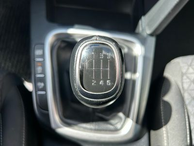 Kia Ceed 1.6 MHEV iMT 100kW (136CV) Drive