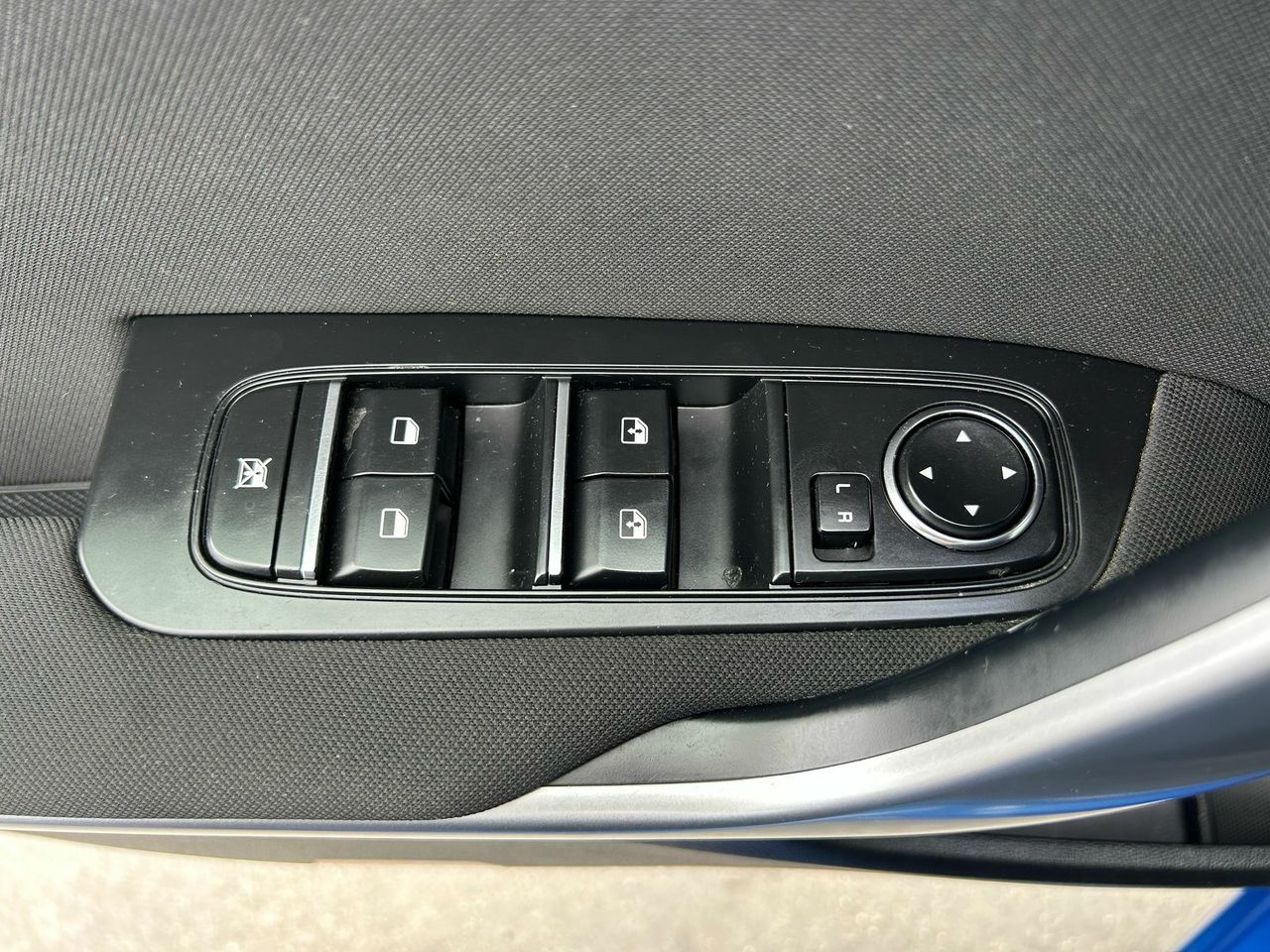Kia Ceed 1.6 MHEV iMT 100kW (136CV) Drive - Foto 2