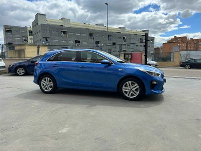 Kia Ceed 1.6 MHEV iMT 100kW (136CV) Drive