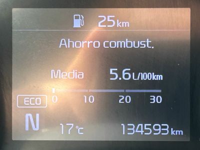 Kia Ceed 1.6 MHEV iMT 100kW (136CV) Drive
