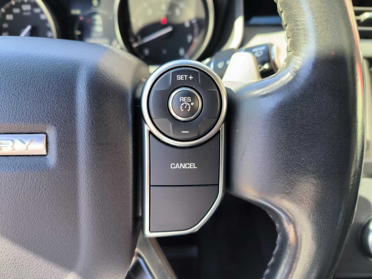 Land-Rover Discovery 3.0 Si6 250kW (340CV) HSE Auto - Foto 2