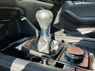 Mazda 3 2.0 e-SKYACTIV-X ZENITH