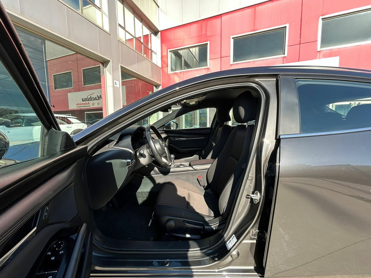 Mazda 3 2.0 e-SKYACTIV-X ZENITH - Foto 2