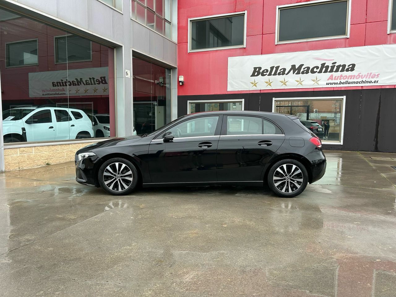 mercedes clase a 2021 / foto grande (3)