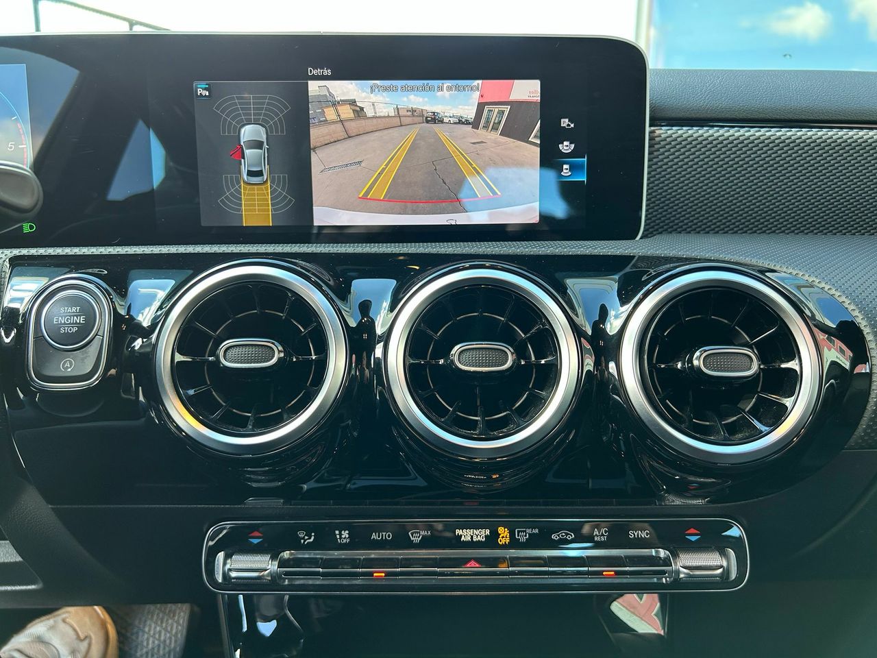 Mercedes Clase A Sedán A 180 d - Foto 2