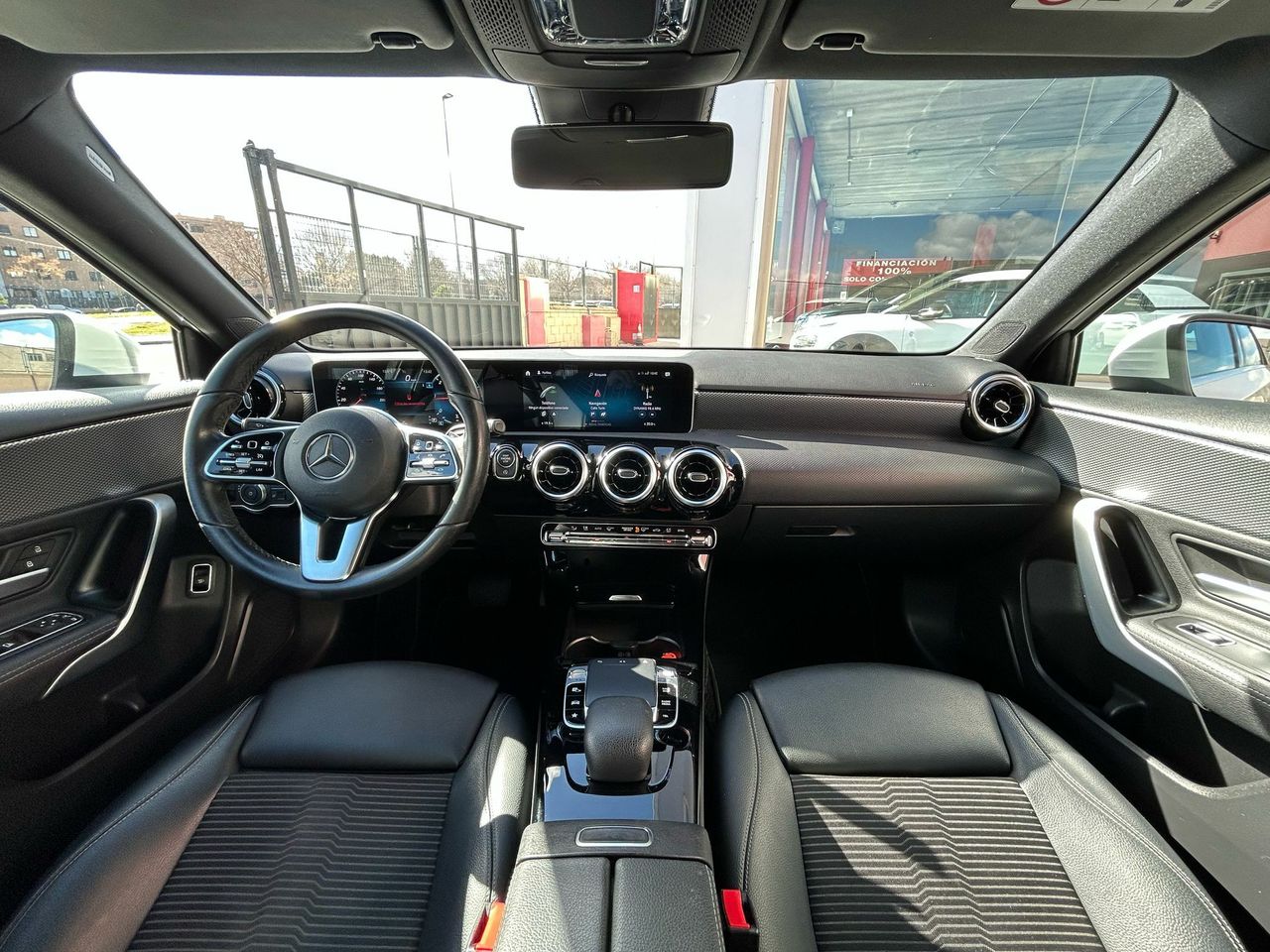 Mercedes Clase A Sedán A 180 d - Foto 2