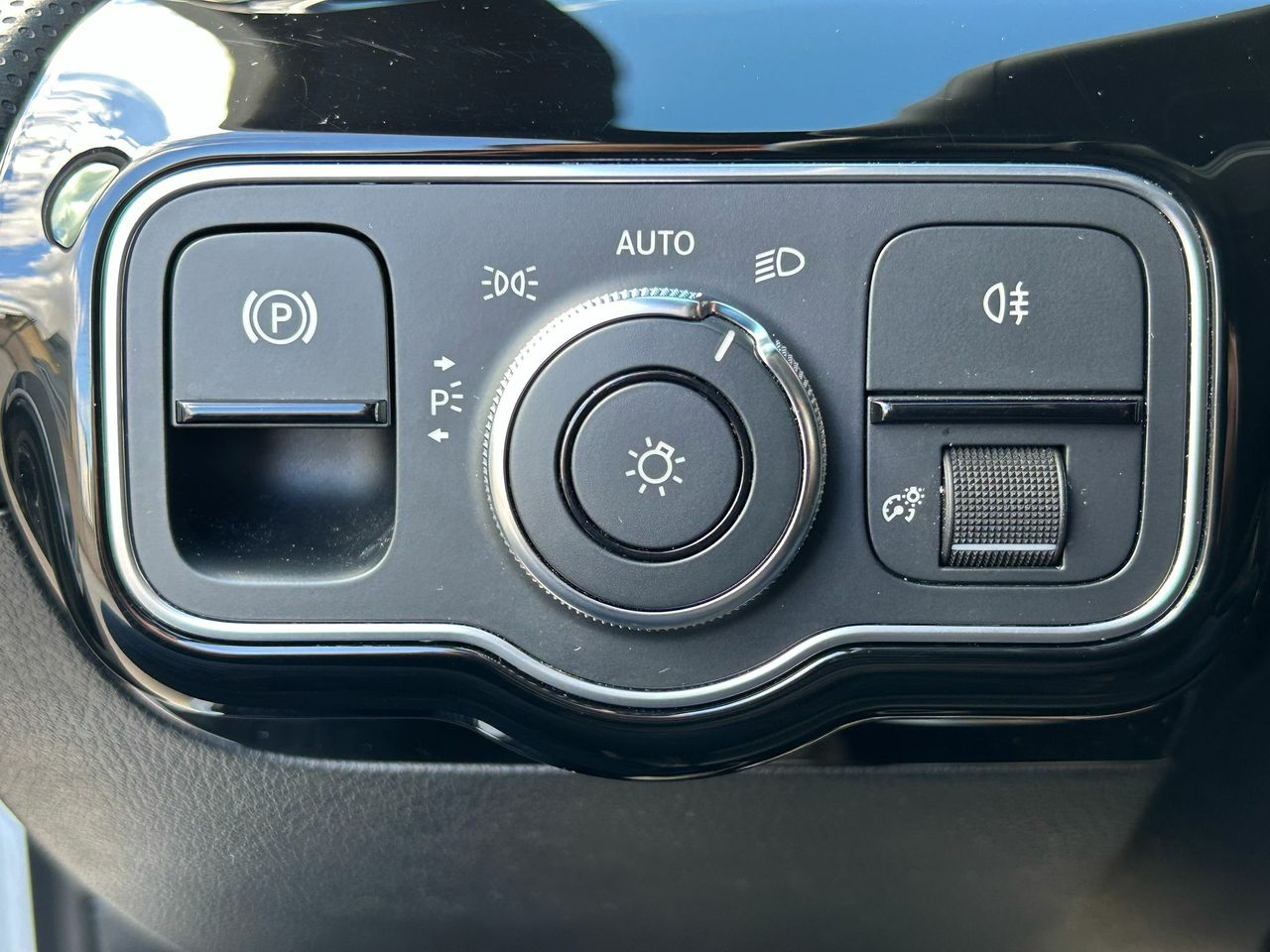 Mercedes Clase A Sedán A 180 d - Foto 2