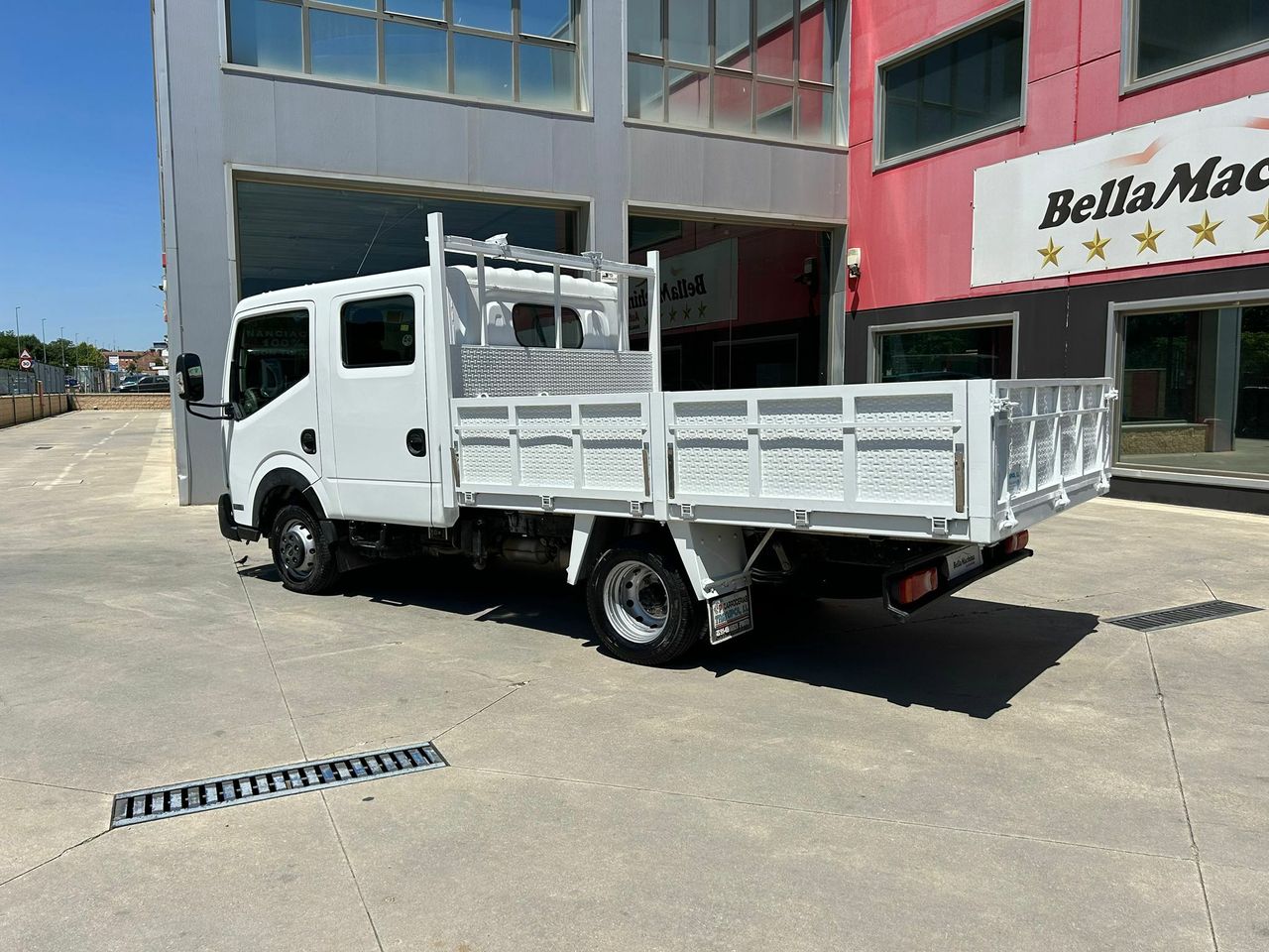 Nissan NT400 CABSTAR 6 PLAZAS CAJA ABIERTA - Foto 2