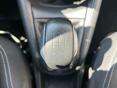 Peugeot 208 5P Tech Edition1.2L PureTech 60KW (82CV)