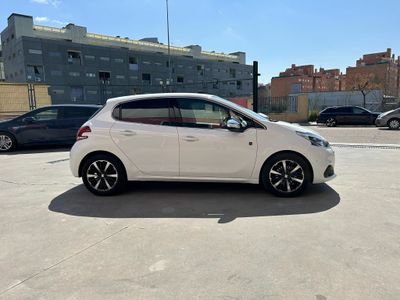 Peugeot 208 5P Tech Edition1.2L PureTech 60KW (82CV)