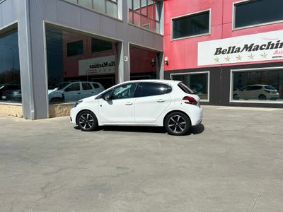 Peugeot 208 5P Tech Edition1.2L PureTech 60KW (82CV)