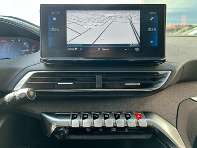 Peugeot 3008 1.5 BlueHDi 96kW (130CV) S&S Allure EAT8