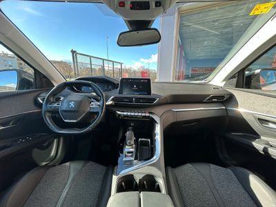 Peugeot 5008 Allure BlueHDi 96kW (130CV) S&S EAT8