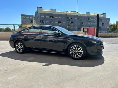 Peugeot 508 5P Allure HYBRID 225 e-EAT8
