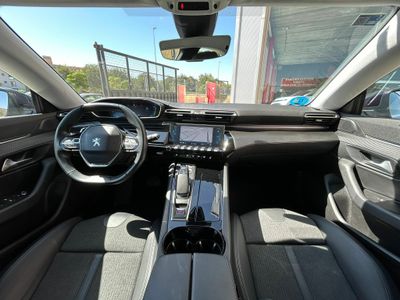 Peugeot 508 5P Allure HYBRID 225 e-EAT8