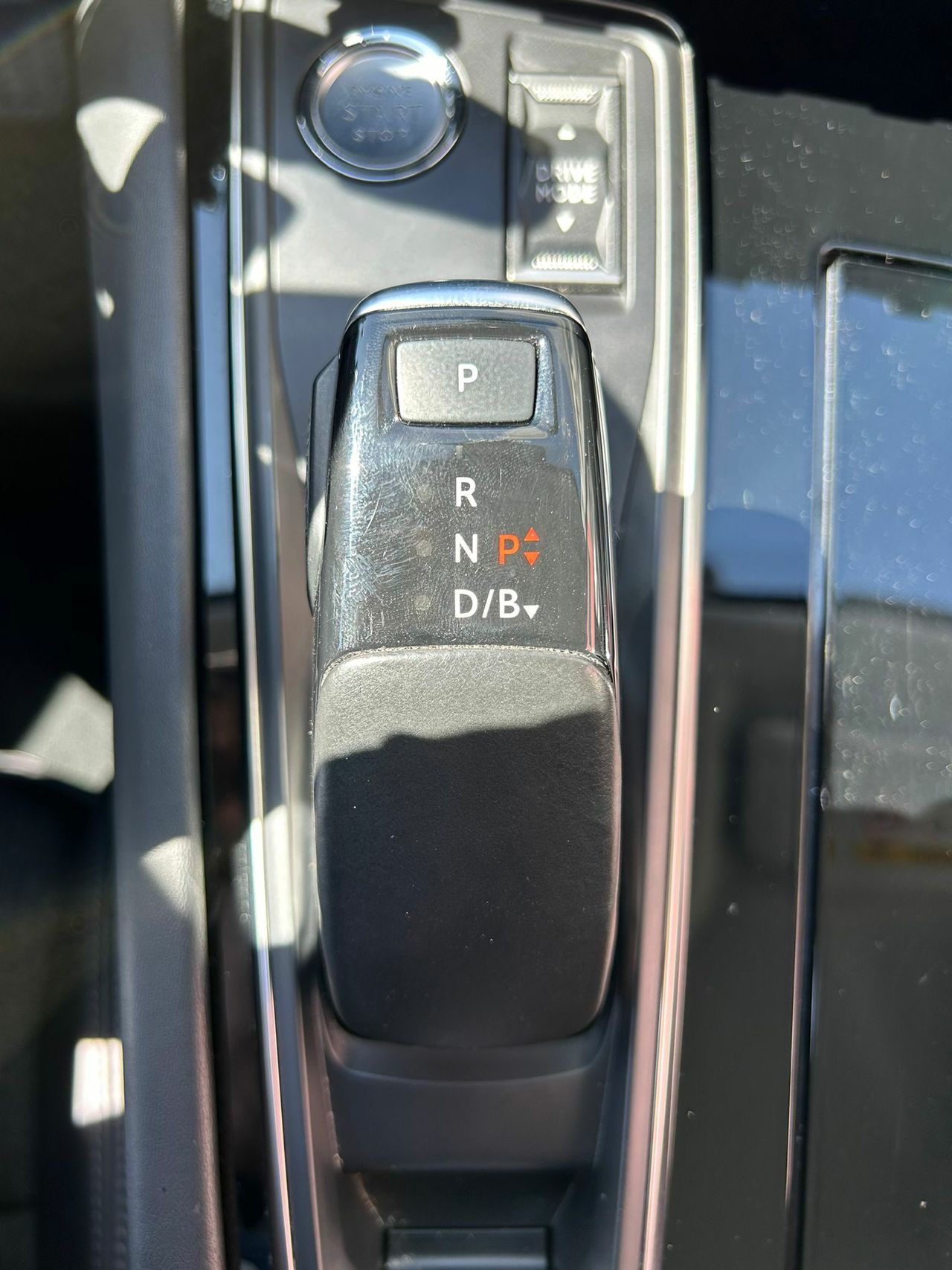Peugeot 508 5P Allure HYBRID 225 e-EAT8 - Foto 2