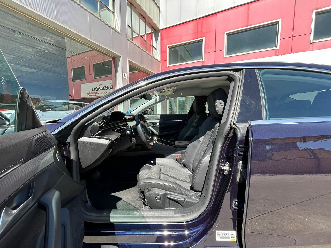 Peugeot 508 5P Allure HYBRID 225 e-EAT8 - Foto 2