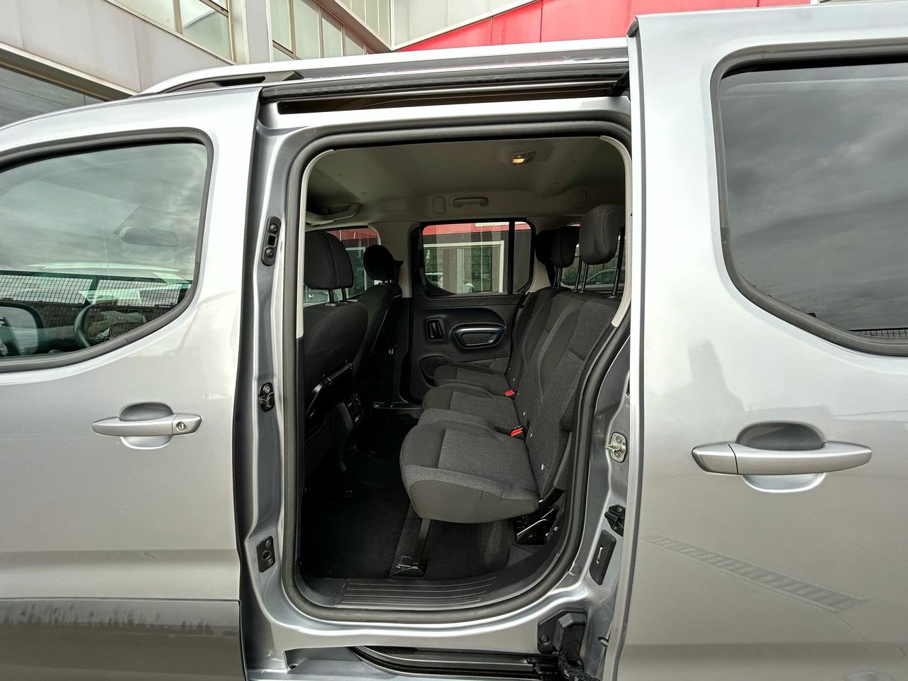 Peugeot Rifter Allure Long BlueHDi 96kW - Foto 2