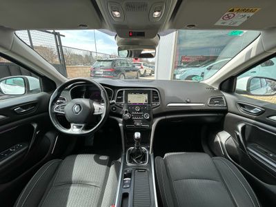 Renault Megane Zen Tce GPF 103 kW (140CV)