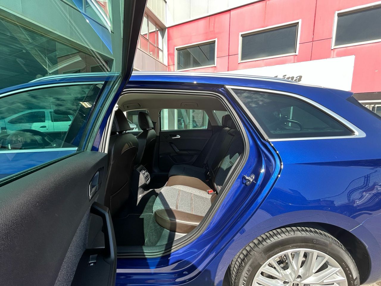 Seat Leon SP 1.5 TSI 96kW S&S Xcellence - Foto 2
