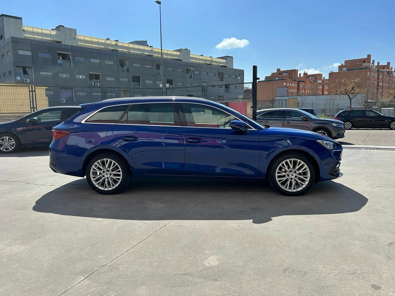 Seat Leon SP 1.5 TSI 96kW S&S Xcellence - Foto 2