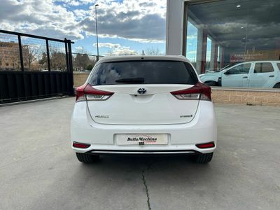 Toyota Auris 1.8 140H Hybrid Feel!