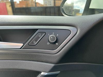 Volkswagen Golf Advance 1.6 TDI 85kW (115CV)