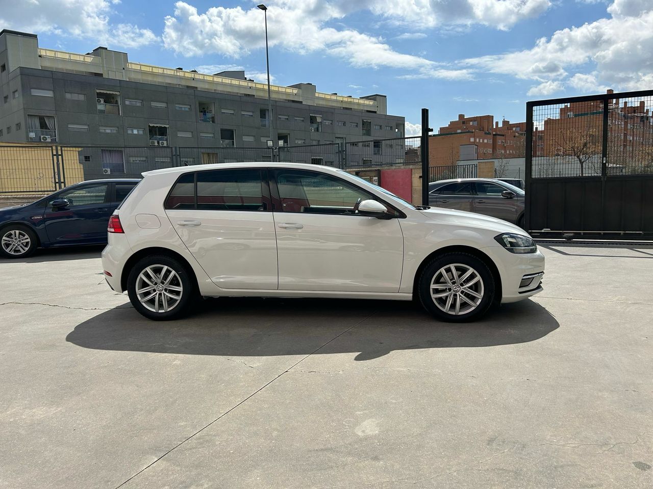 Volkswagen Golf Advance 1.6 TDI 85kW (115CV) - Foto 2