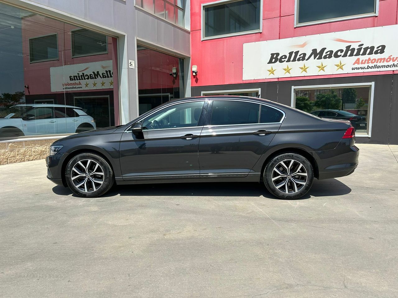 Volkswagen Passat Executive 2.0 TDI 110kW (150CV) DSG - Foto 2