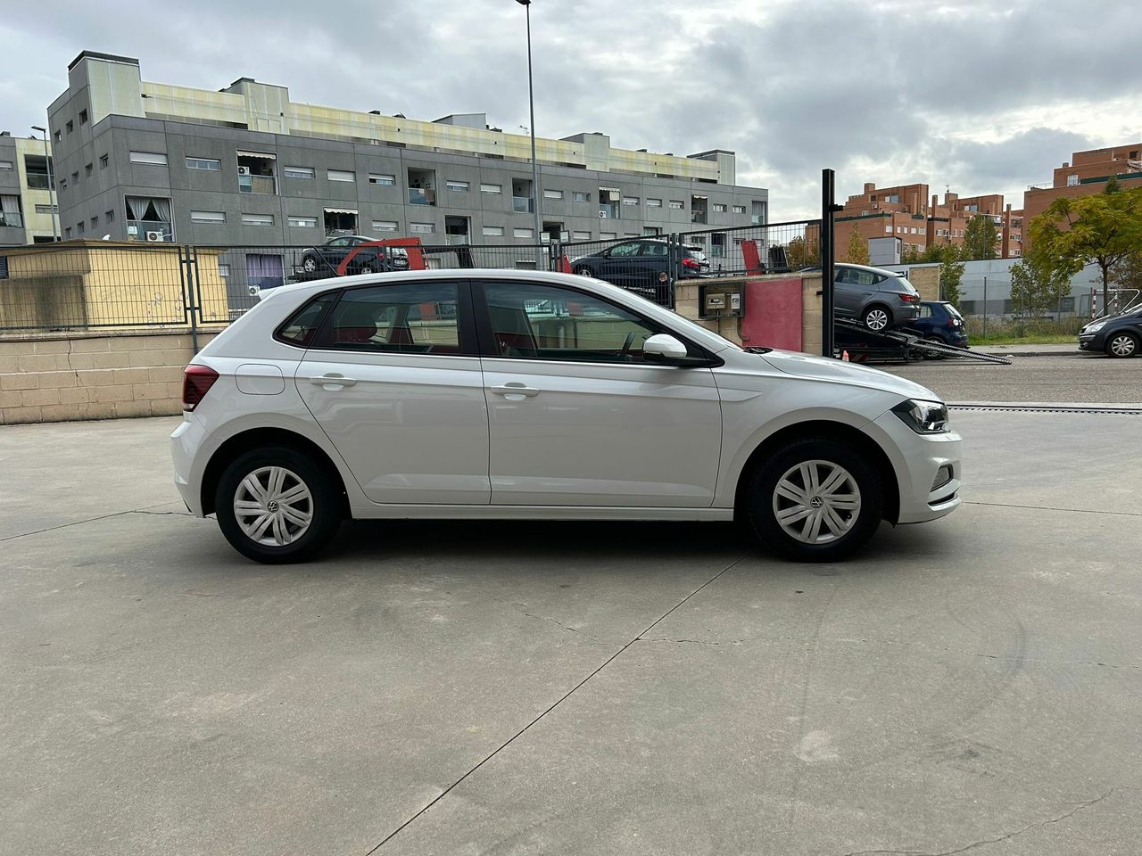 Volkswagen Polo Edition 1.0 59kW (80CV) - Foto 2