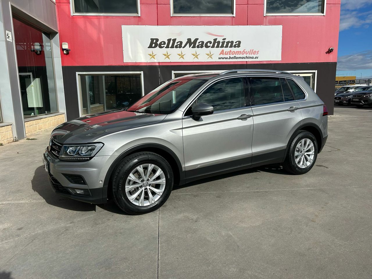 Volkswagen Tiguan Advance 2.0 TDI 110kW (150CV) DSG - Foto 2