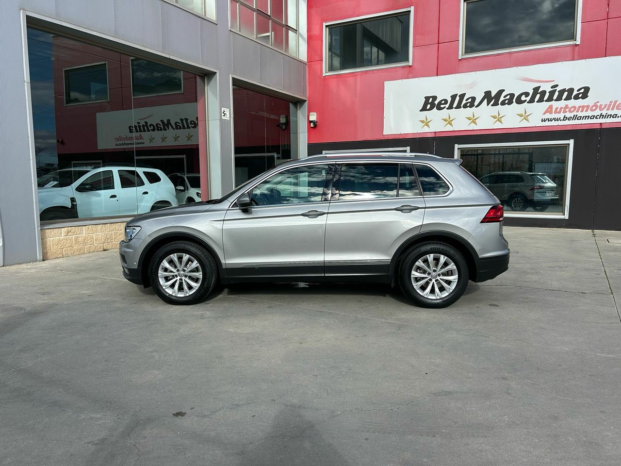 Volkswagen Tiguan Advance 2.0 TDI 110kW (150CV) DSG - Foto 2