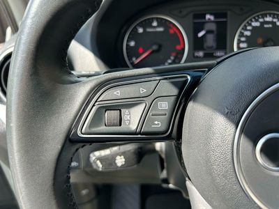 Audi Q2 Design 35 TDI 110kW (150CV) S tronic