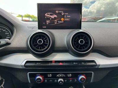 Audi Q2 Design 35 TDI 110kW (150CV) S tronic