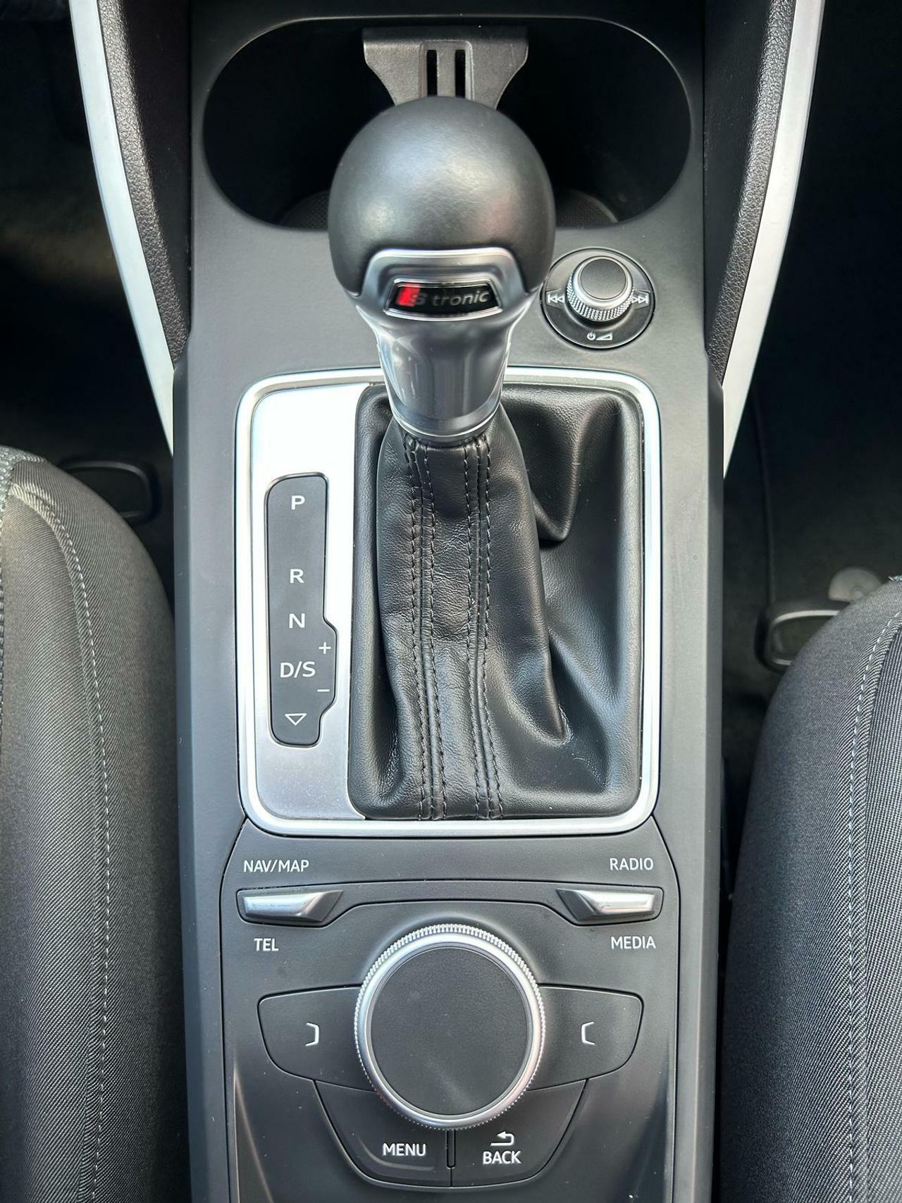 Audi Q2 Design 35 TDI 110kW (150CV) S tronic - Foto 2
