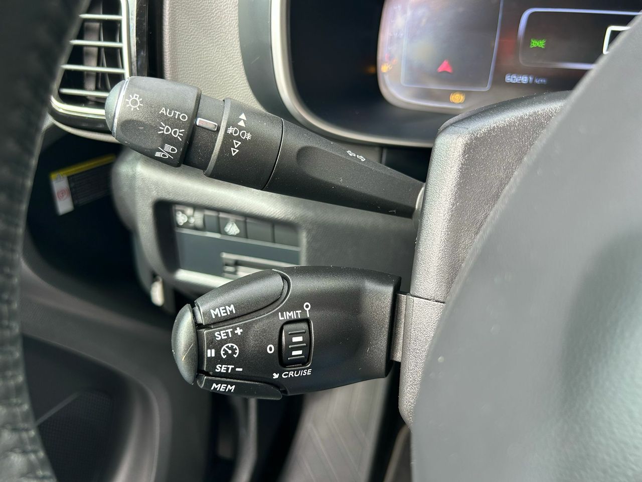 Citroën C5 Aircross PureTech 96kW (130CV) S&S Feel - Foto 2