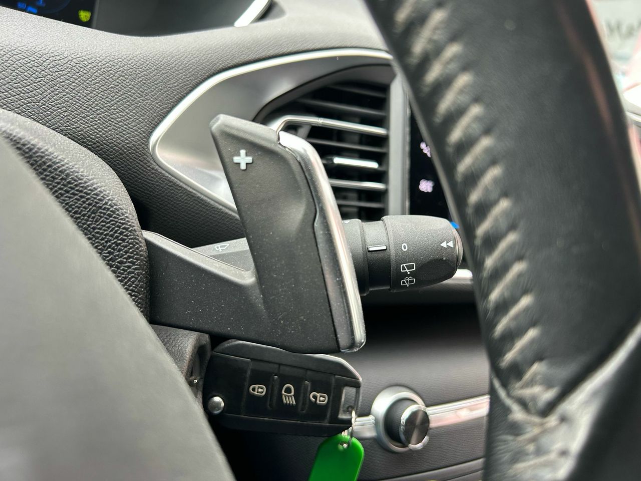 Peugeot 308 SW Active BlueHDi 130 S&S EAT8 - Foto 2