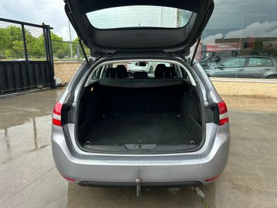 Peugeot 308 SW Active BlueHDi 130 S&S EAT8