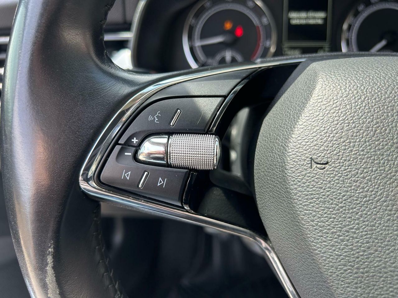 Skoda Scala 1.0 TSI 81KW (110 CV) Ambition - Foto 2