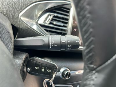 Peugeot 308 5p GT Line 1.2 PureTech 130 S&S EAT6