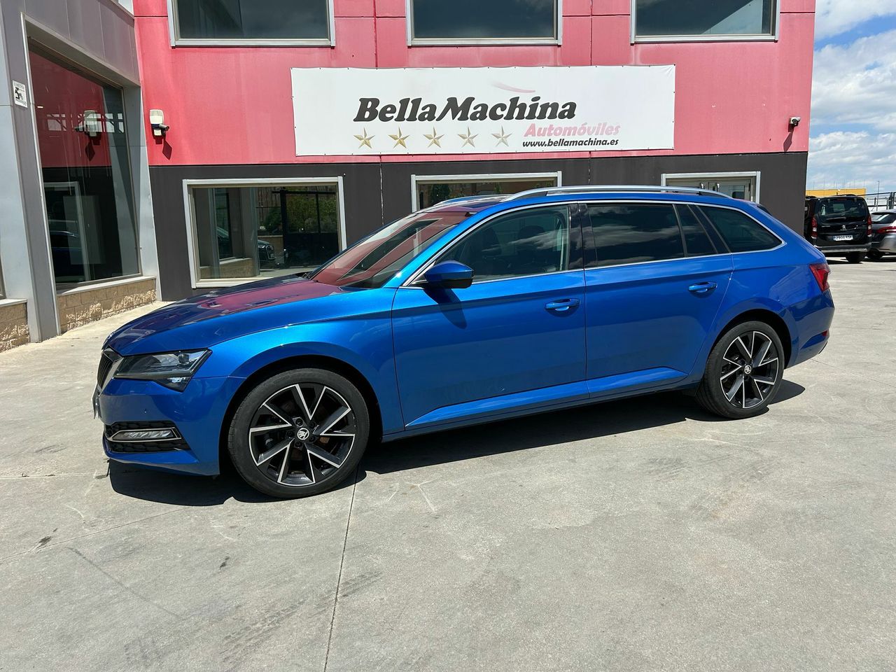 skoda superb 2021 / foto grande (2)