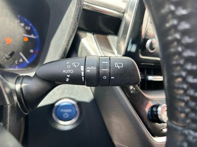 Toyota Corolla 1.8 125H ACTIVE TECH E-CVT
