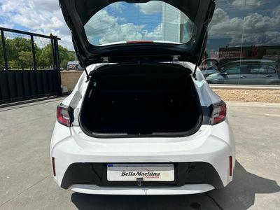 Toyota Corolla 1.8 125H ACTIVE TECH E-CVT