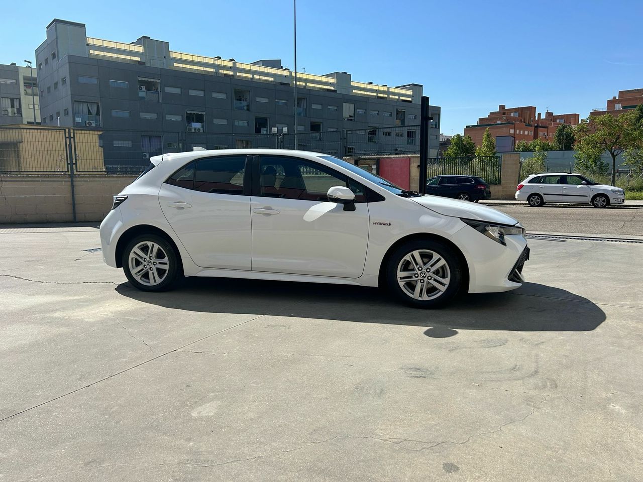 Toyota Corolla 1.8 125H ACTIVE TECH E-CVT - Foto 2
