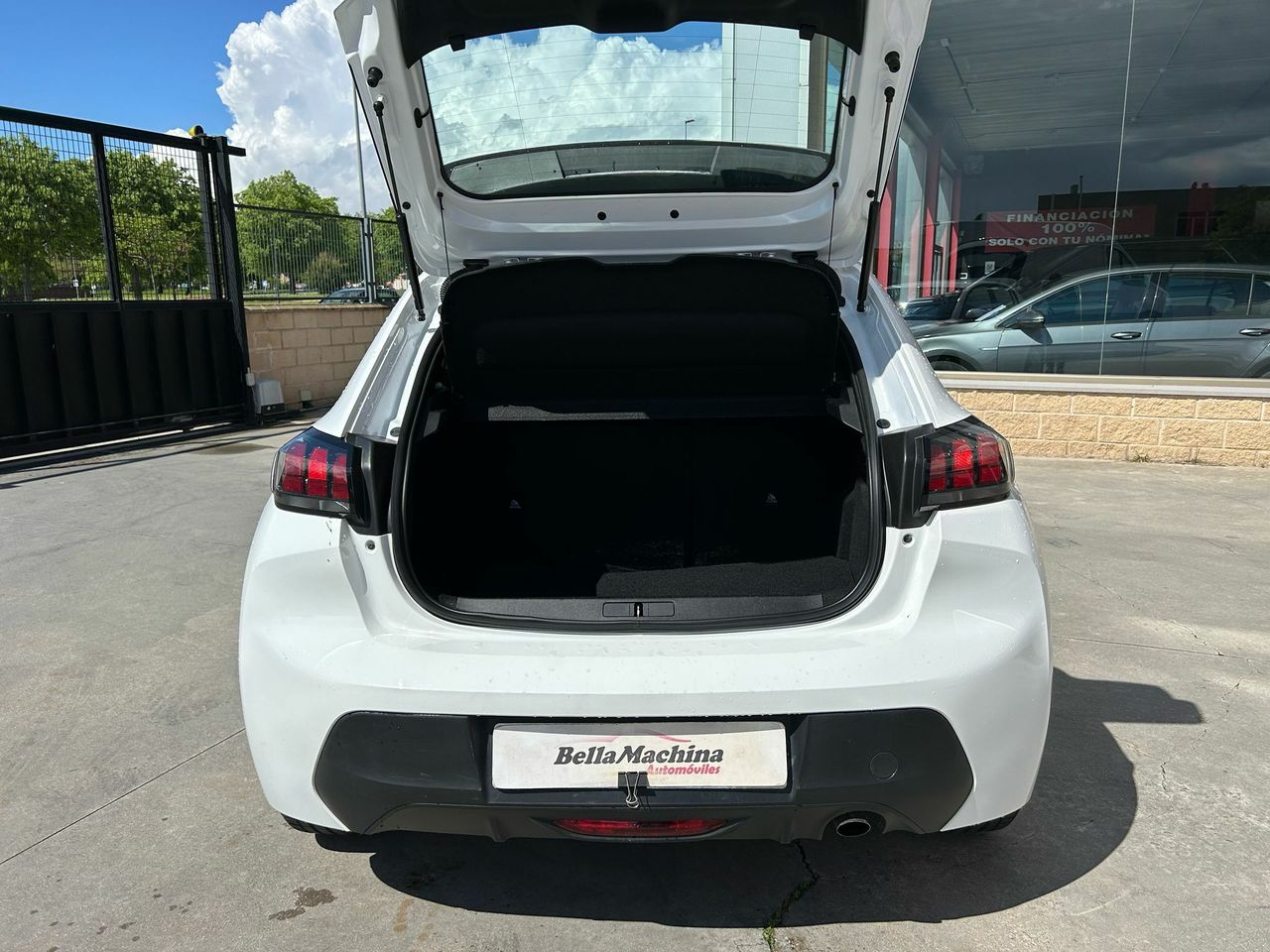 Peugeot 208 BlueHDi 73kW (100CV) Active - Foto 2