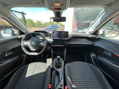 Peugeot 208 BlueHDi 73kW (100CV) Active