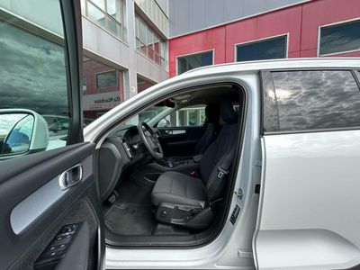 Volvo XC40 1.5 T2 Momentum Pro Auto